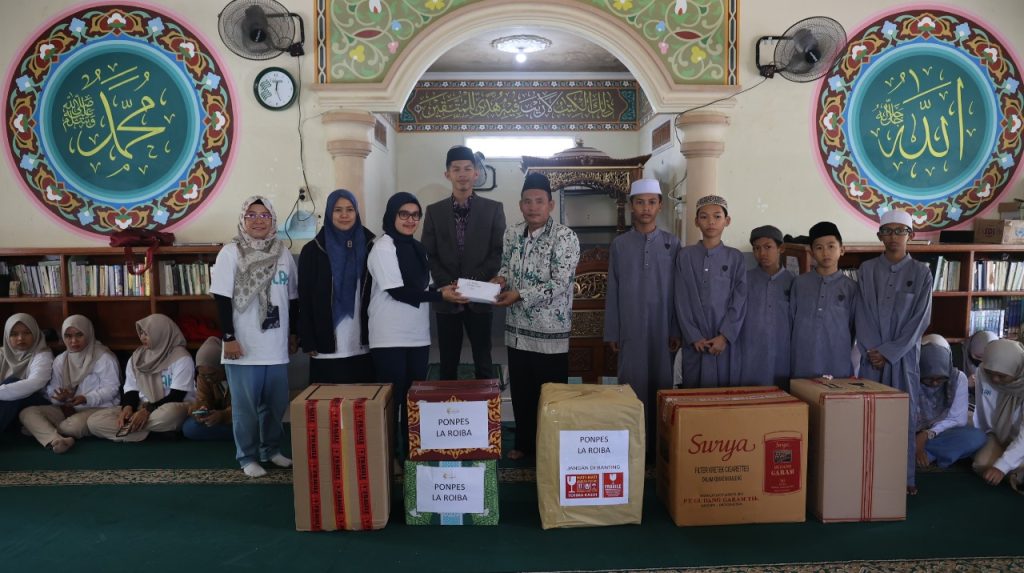 Bukit Asam (PTBA) Beri Santunan Ramadan untuk 17 Panti Asuhan dan Pondok Pesantren