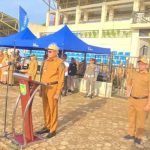 Gelar Apel Bulanan di Stadion Talang Jimar, Wako Prabumulih Serahkan Penghargaan Nasional