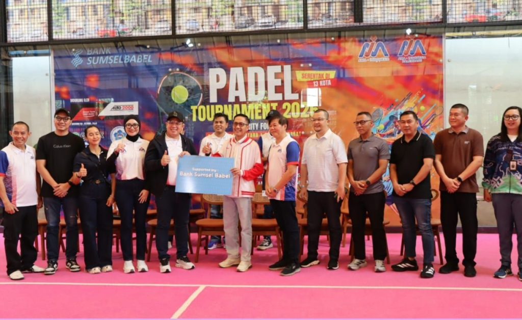 Solidaritas Kemanusiaan, Wako Palembang Apresiasi Turnamen Padel AMA Indonesia