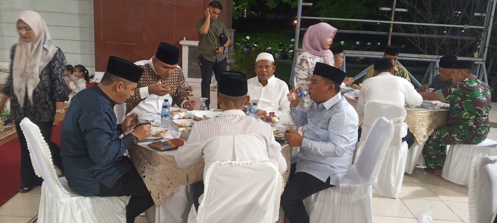 Pererat Persaudaraan Sesama Muslim, Wako Prabumulih Gelar Buka Puasa Bersama