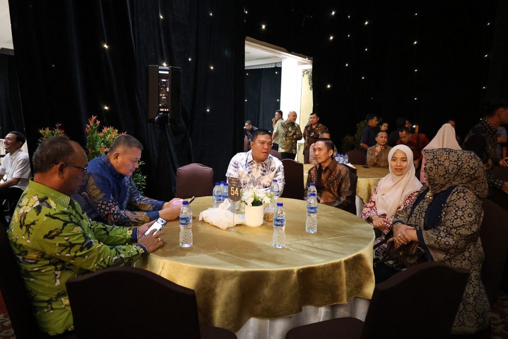 Hadiri Malam Kenal Pamit Kapolda Sumsel, Wako Palembang Tegaskan Sinergi Pemda & Polri