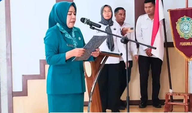 Ketua TP PKK Resmi Lantik Anggotanya se- Kecamatan Prabumulih