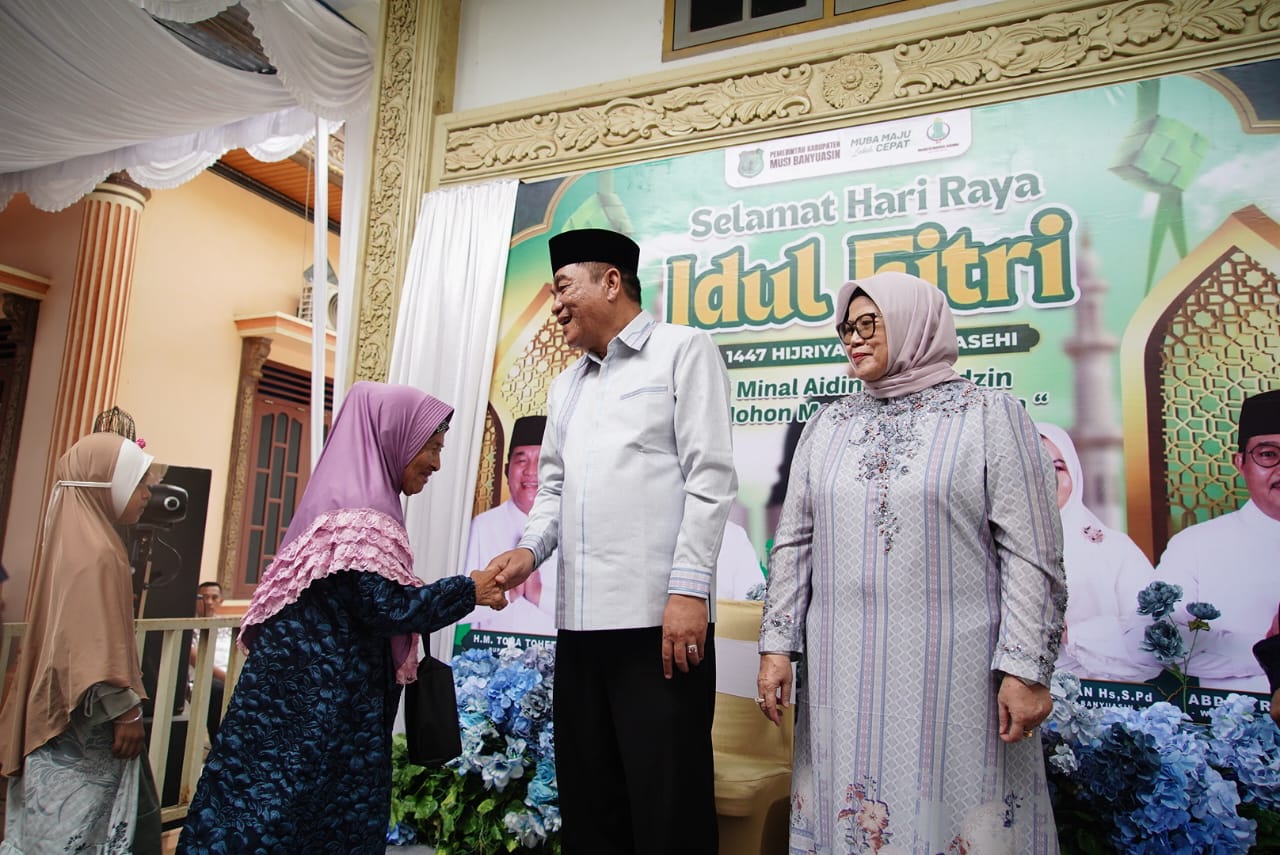 Dipadati Warga, Open House Lebaran Bupati Muba Penuh Keakraban