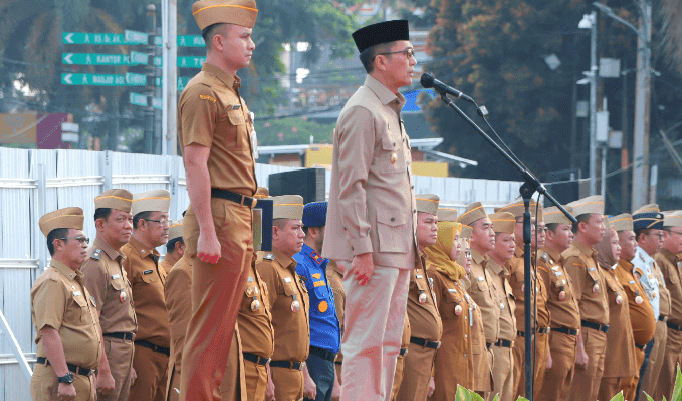 Pasca Idul Fitri, Wako Palembang Pimpin Apel Gabungan dan Halal Bihalal di BKB