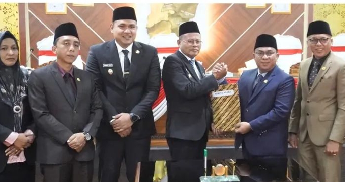 Wako Prabumulih Hadiri Rapat Paripurna di DPRD, Sampaikan LKPJ 2025