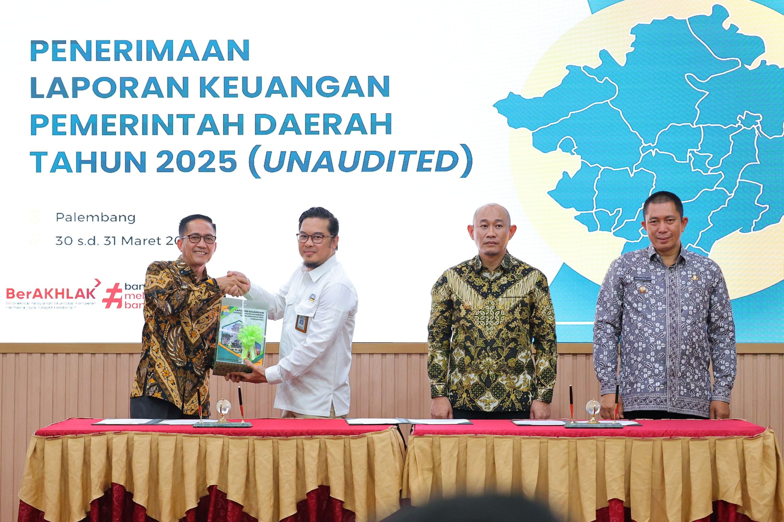 ‎Simbol Transparansi Keuangan Daerah, Palembang Serahkan LKPD 2025