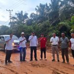 Lumpur Disingkirkan, Jalan Mekar Jaya Siap Dikeraskan