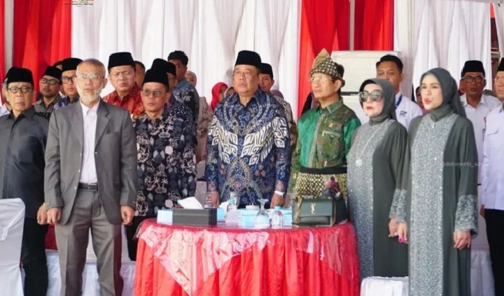 Wagub Sumsel Dampingi Menag RI Resmikan Masjid Irzanita Almukarromah