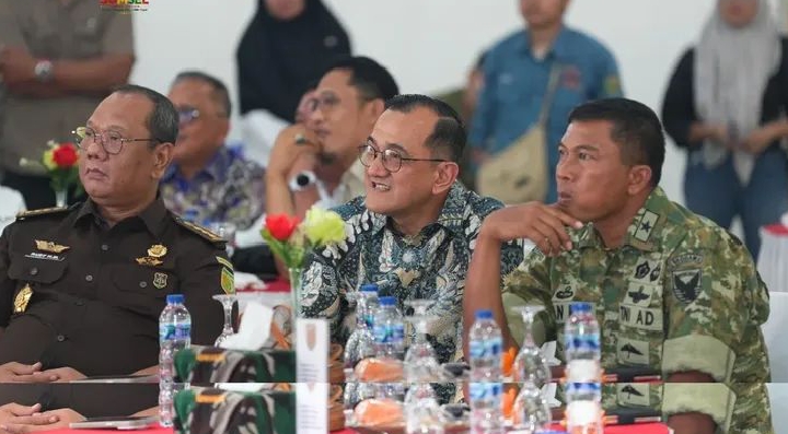 Sekda Sumsel Hadiri Peresmian 1.601 Koperasi Desa/Kelurahan Merah Putih