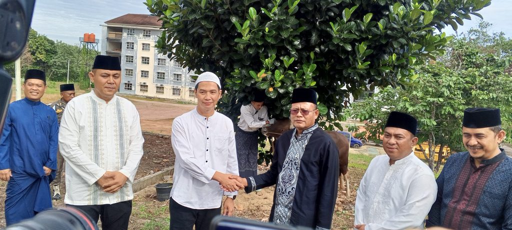 ‎Iduladha 1447 H, Kurban 34 Sapi, Wali Kota Prabumulih Sumbang 17 Sapi Pribadi